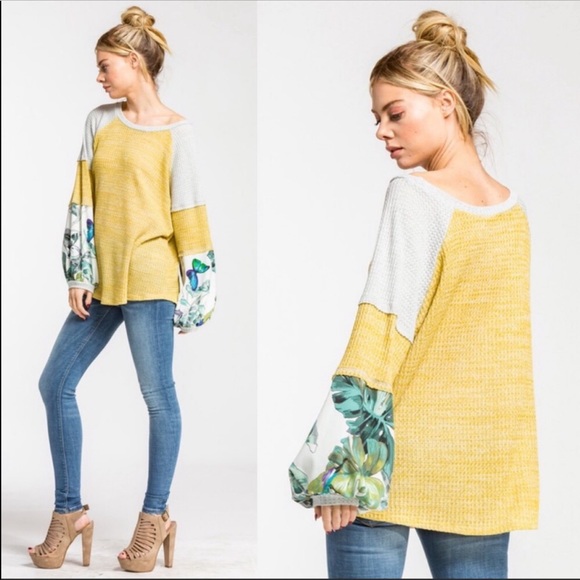 LAST! FLORAL SLEEVE TOP - Picture 2 of 3